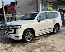 تۆیۆتا لاند کروزەر